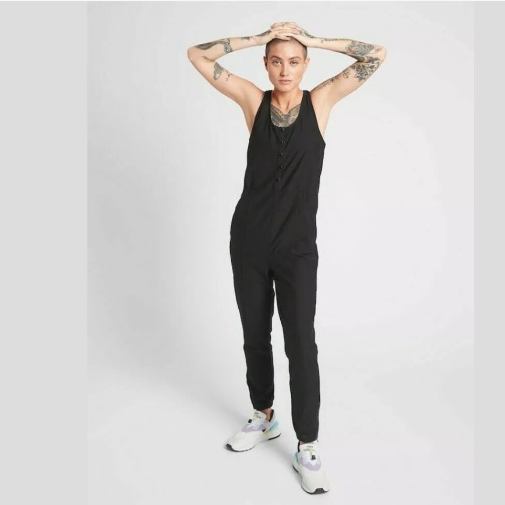 ATHLETA Farallon Romper Jumpsuit Black NWT - Picture 3 of 5